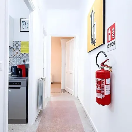 Apartment 7 Minuti Dalla Metropolitana Tranquillo E Moderno A *